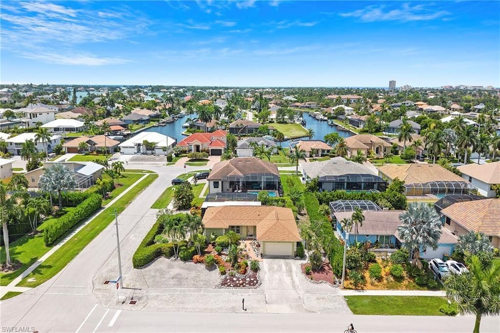 1485 Honeysuckle Ave, Marco Island, FL 34145 Photo