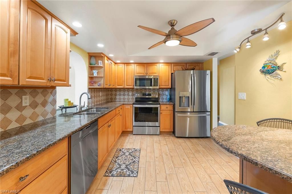 1485 Honeysuckle Ave, Marco Island, FL 34145 Photo