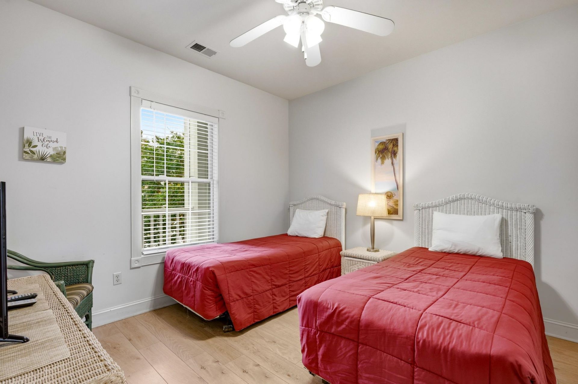 4895 Luster Leaf Circle  Photo 16