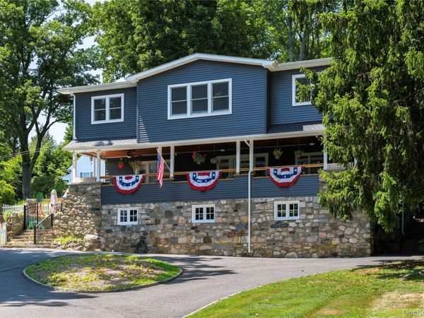 71 W Lake Boulevard, Mahopac, NY 10541