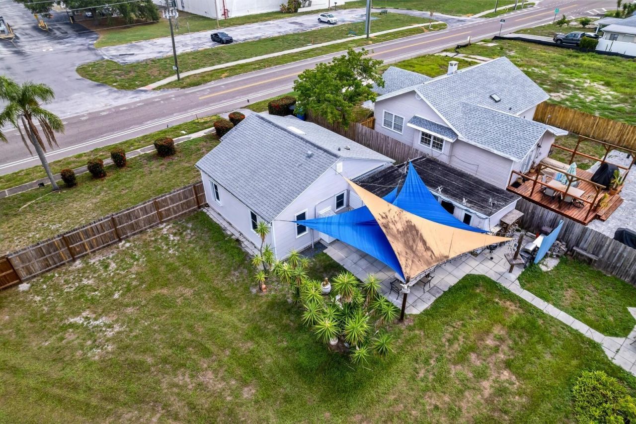13th Avenue N, Saint Petersburg, FL 33713 Photo