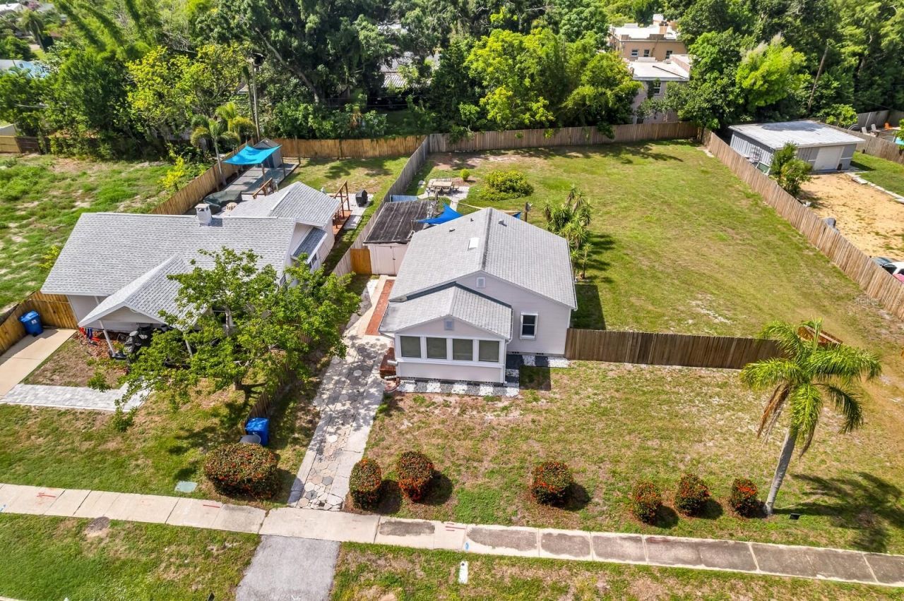 13th Avenue N, Saint Petersburg, FL 33713 Photo