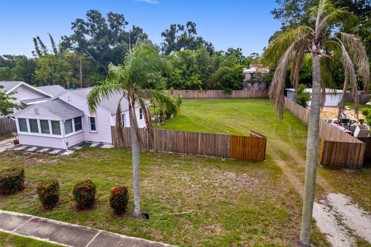 13th Avenue N, Saint Petersburg, FL 33713 Photo