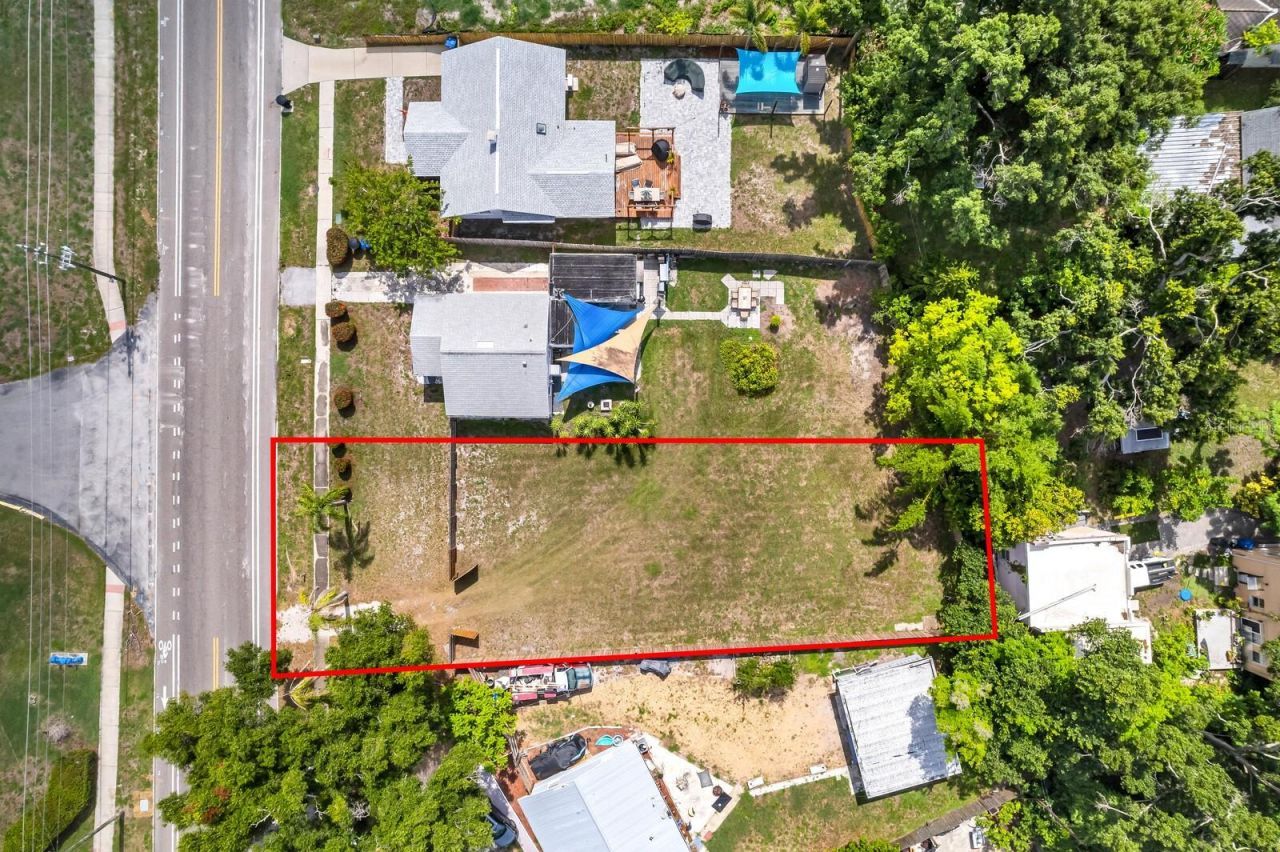 13th Avenue N, Saint Petersburg, FL 33713 Photo