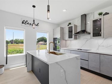 1926 Pueblo Street, Dallas, TX 75212