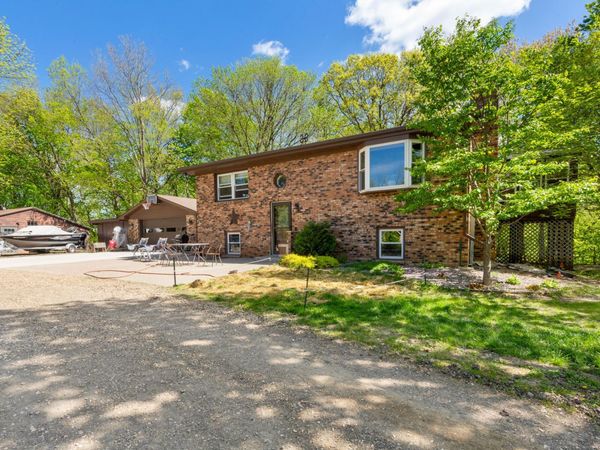 16244 560th Lane, Good Thunder, MN 56037