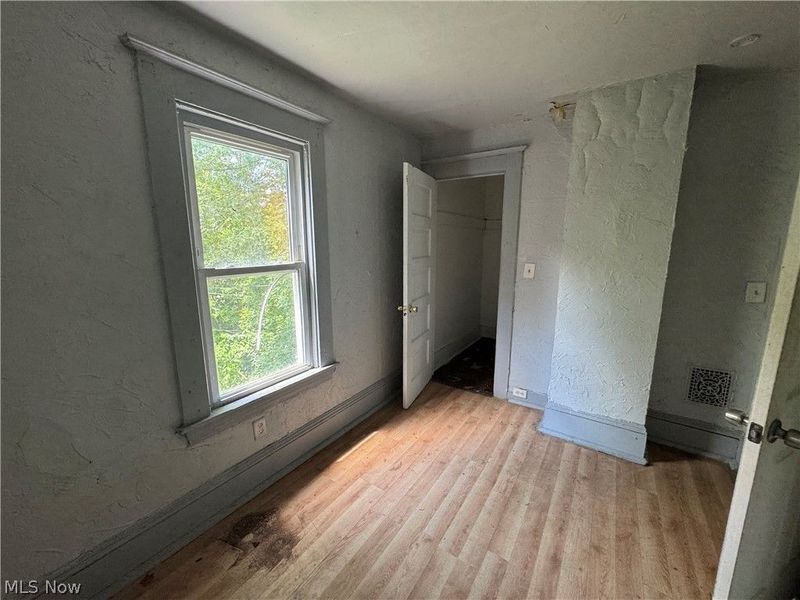 540 E 123rd Street, Cleveland, OH 44108 Photo 17