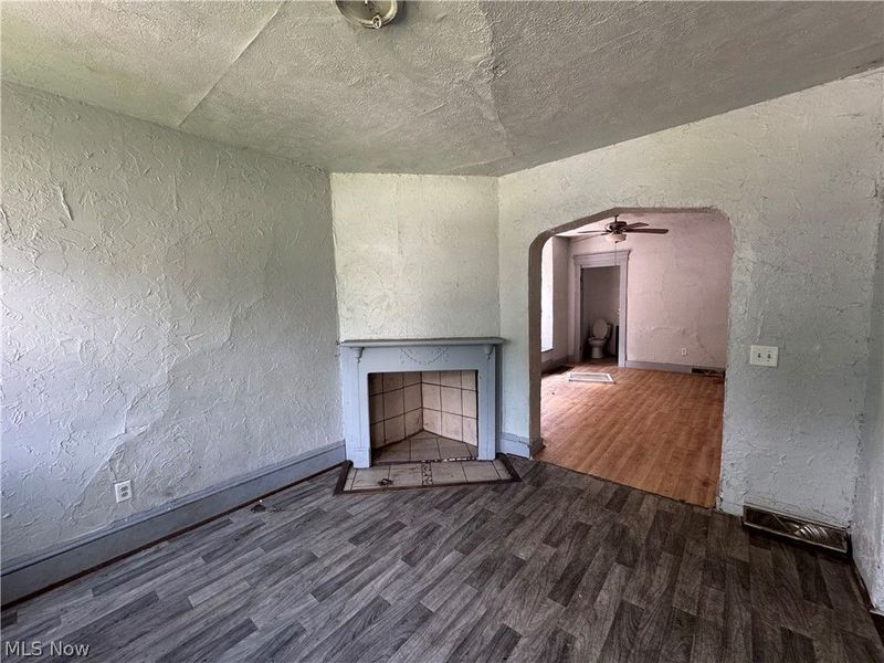 540 E 123rd Street, Cleveland, OH 44108 Photo 3
