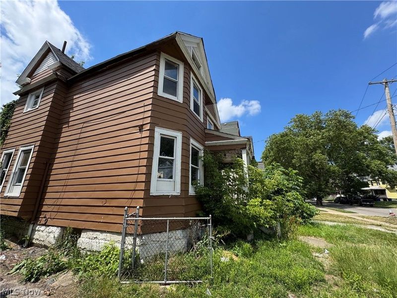 540 E 123rd Street, Cleveland, OH 44108 Photo 40