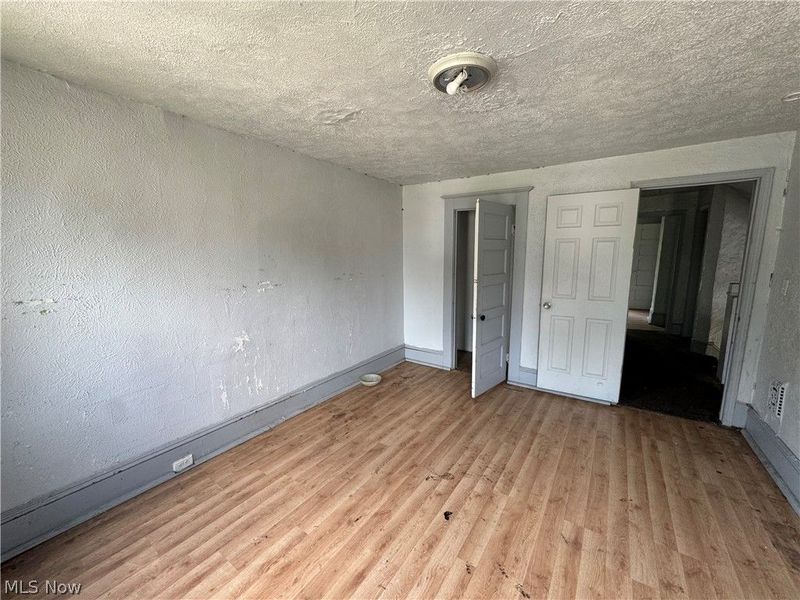 540 E 123rd Street, Cleveland, OH 44108 Photo 7