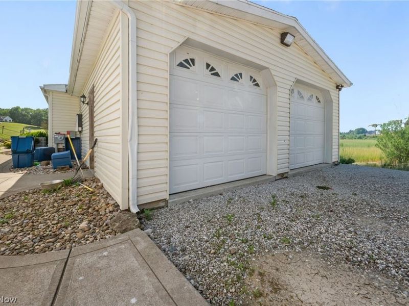 7022 Bluebird Road NW, East Canton, OH 44730 Photo 33