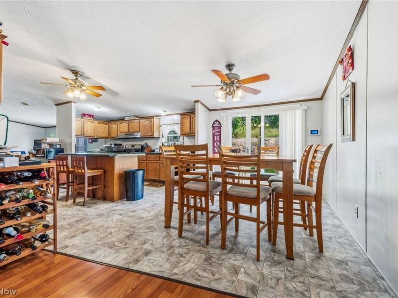 7022 Bluebird Road NW, East Canton, OH 44730 Photo 8