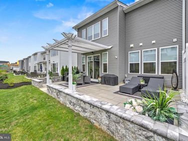 587 TRIFECTA ROAD, DOWNINGTOWN, PA 19335