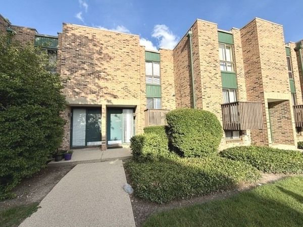 1929 Song Sparrow Court , Unit 1929, Schaumburg, IL 60173