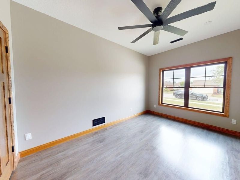 203 Crestwood Drive, Willard, OH 44890 Photo 22