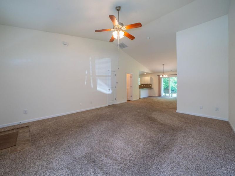 92 Locust Drive, Springboro, OH 45066 Photo 9