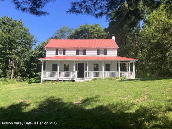 353 Vosenkill Road, Athens, NY 12015