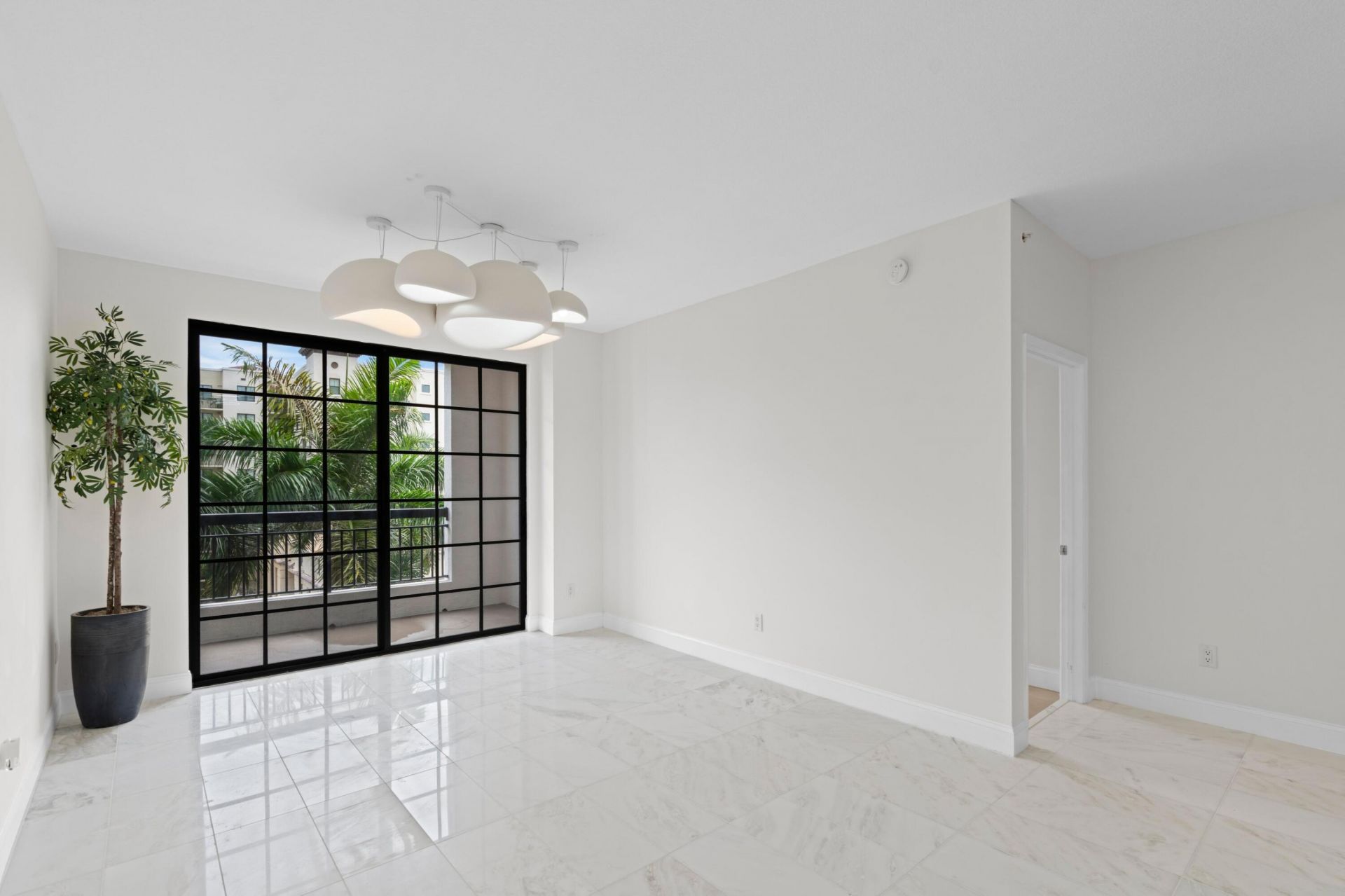 233 S Federal Highway, Unit 405, Boca Raton, FL 33432 Photo