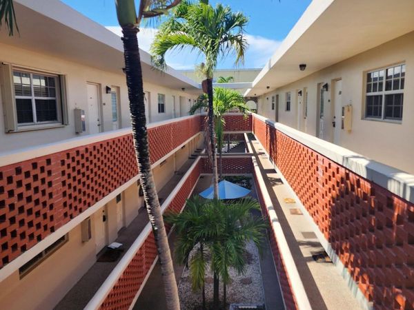 2301 NE 14th St Causeway, Unit 305e, Pompano Beach, FL 33062