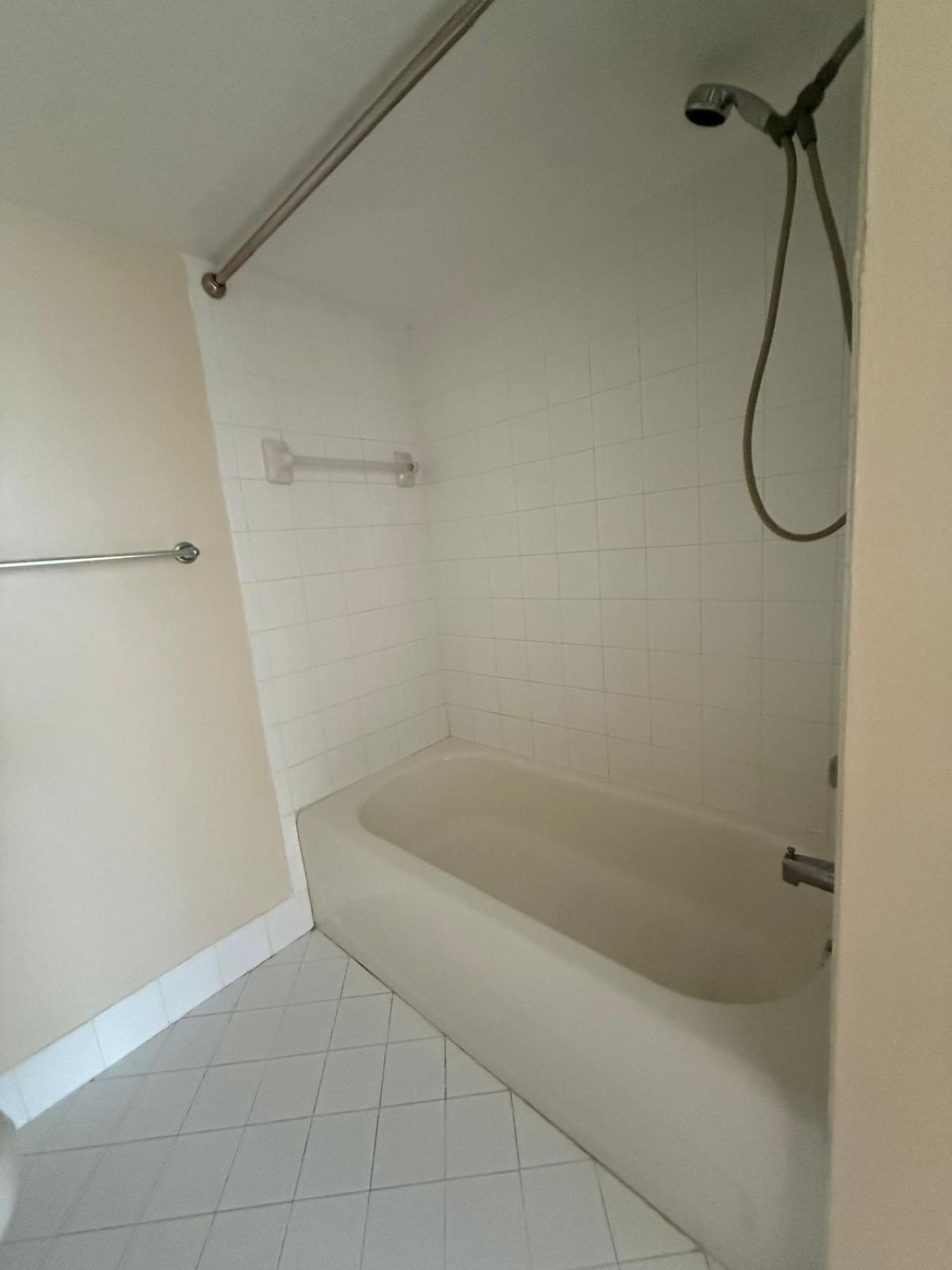 3481 Briar Bay Boulevard, Unit 101, West Palm Beach, FL 33411 Photo