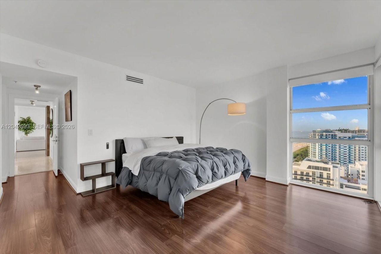4201 Collins Ave , Unit 2301, Miami Beach, FL 33140 Photo