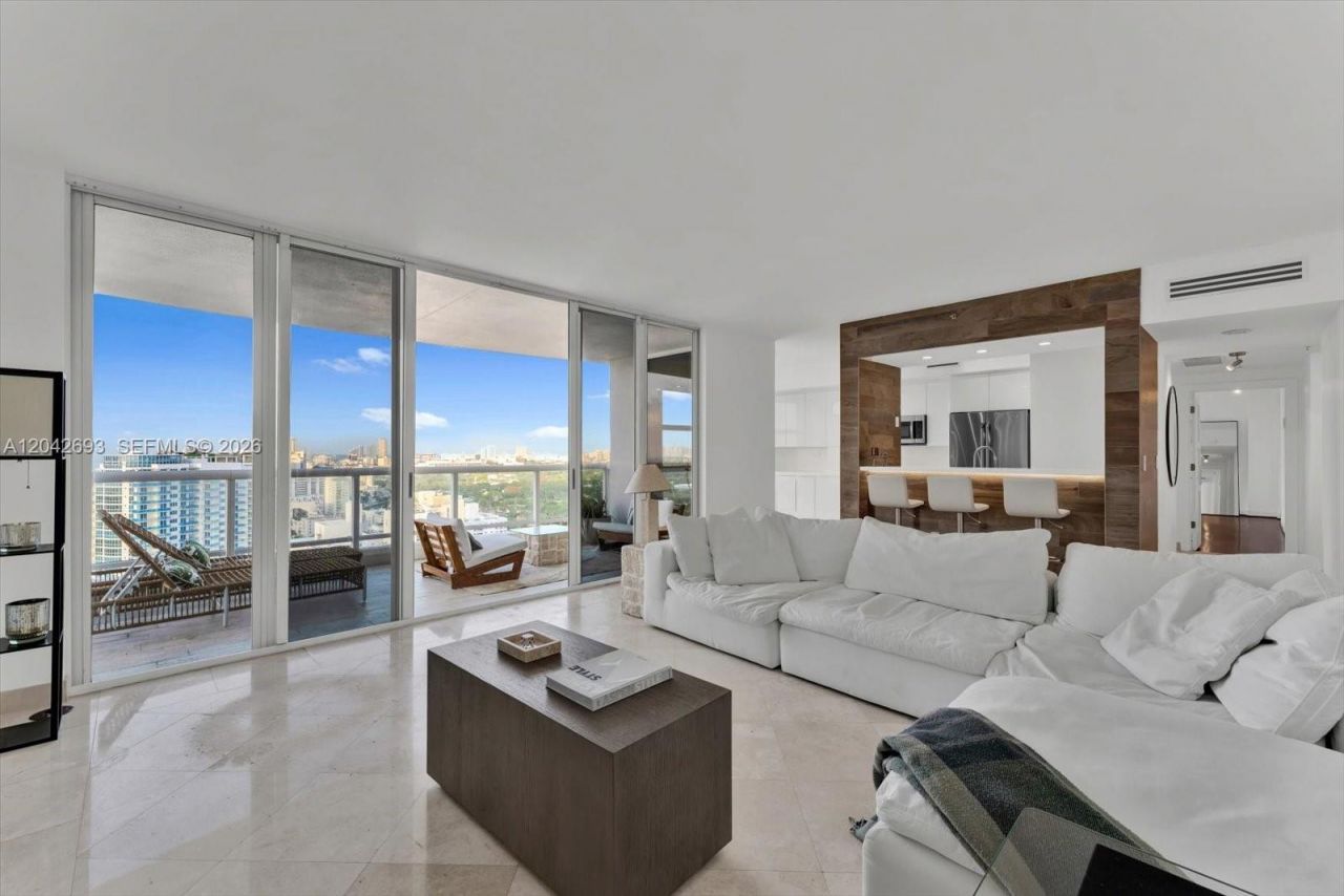 4201 Collins Ave , Unit 2301, Miami Beach, FL 33140 Photo