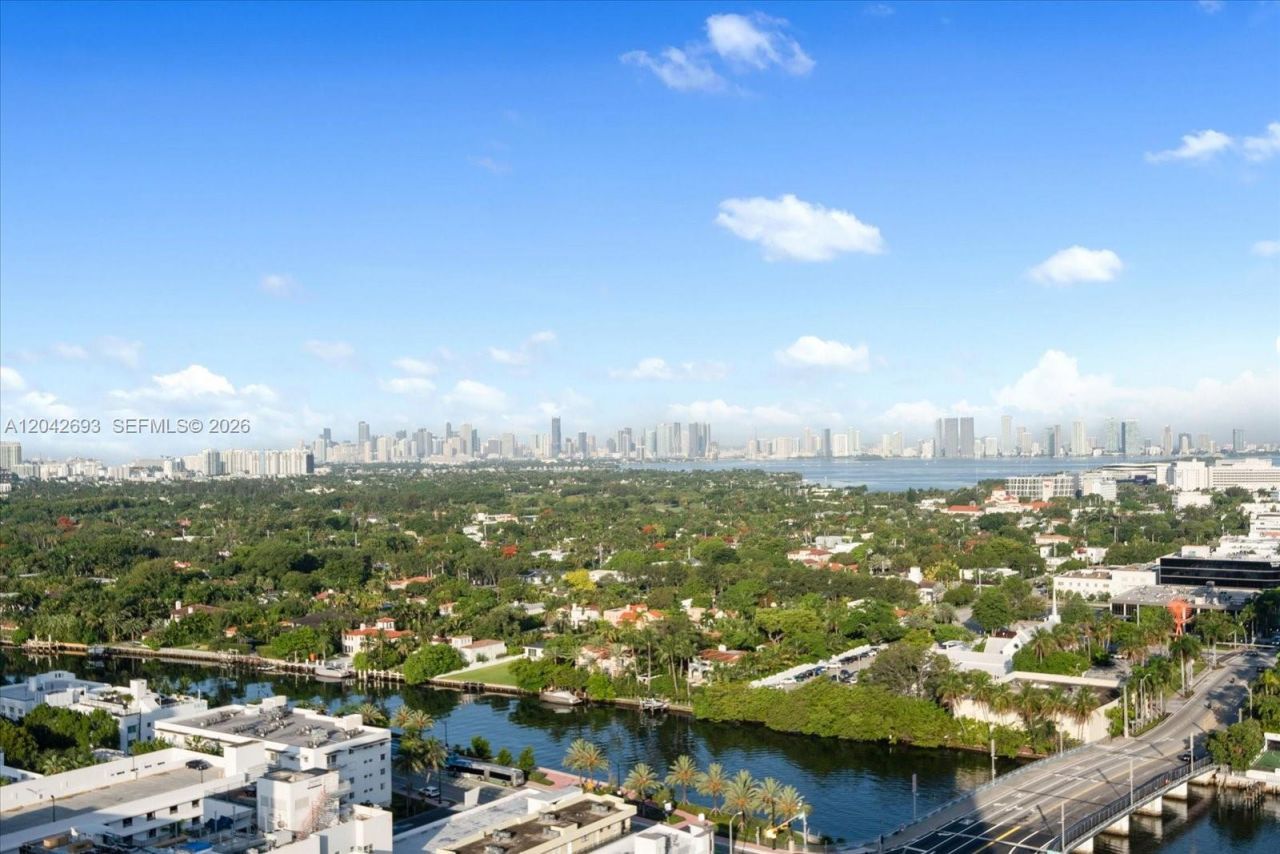 4201 Collins Ave , Unit 2301, Miami Beach, FL 33140 Photo