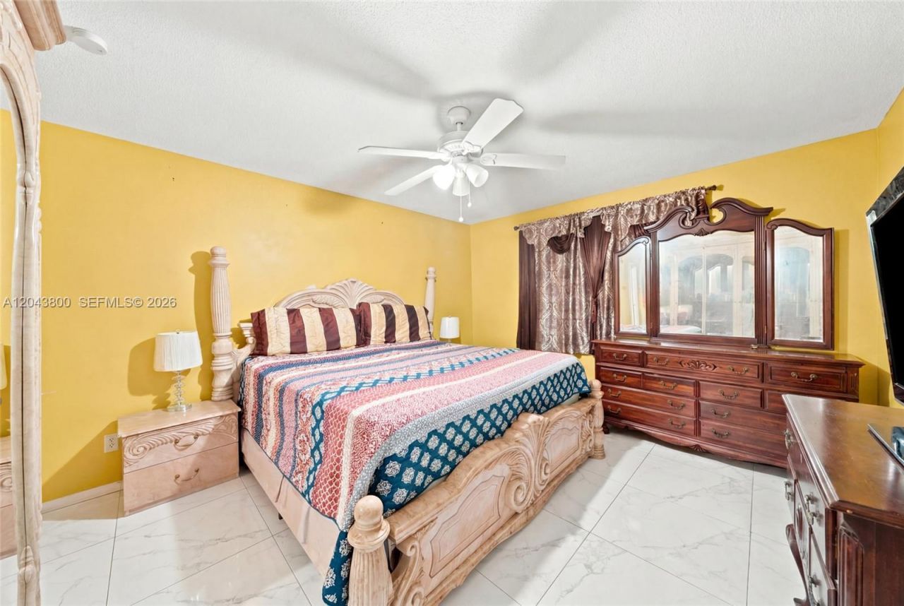 4141 NW 44th Ave , Unit 321, Lauderdale Lakes, FL 33319 Photo