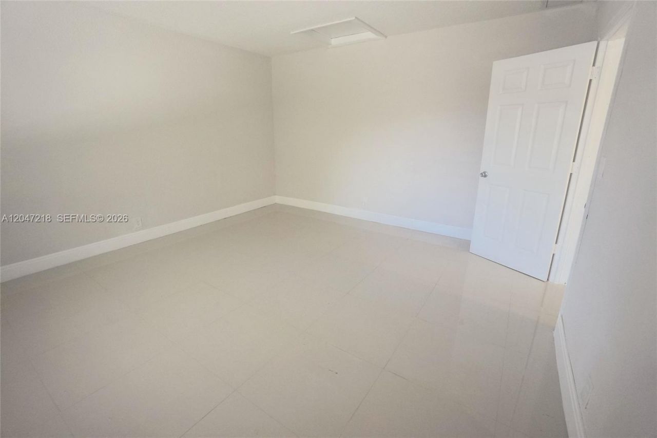1497 NE 118th Ter, Unit 2, Miami, FL 33161 Photo