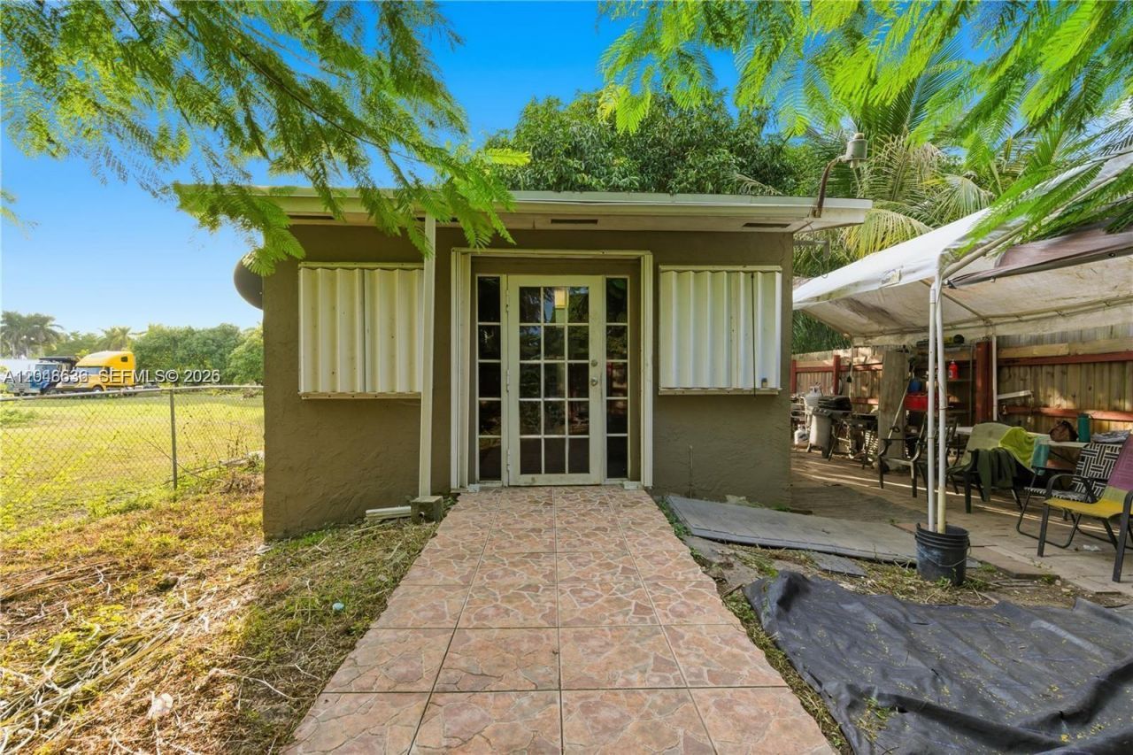 15490 SW 209th Ave, Miami, FL 33187 Photo