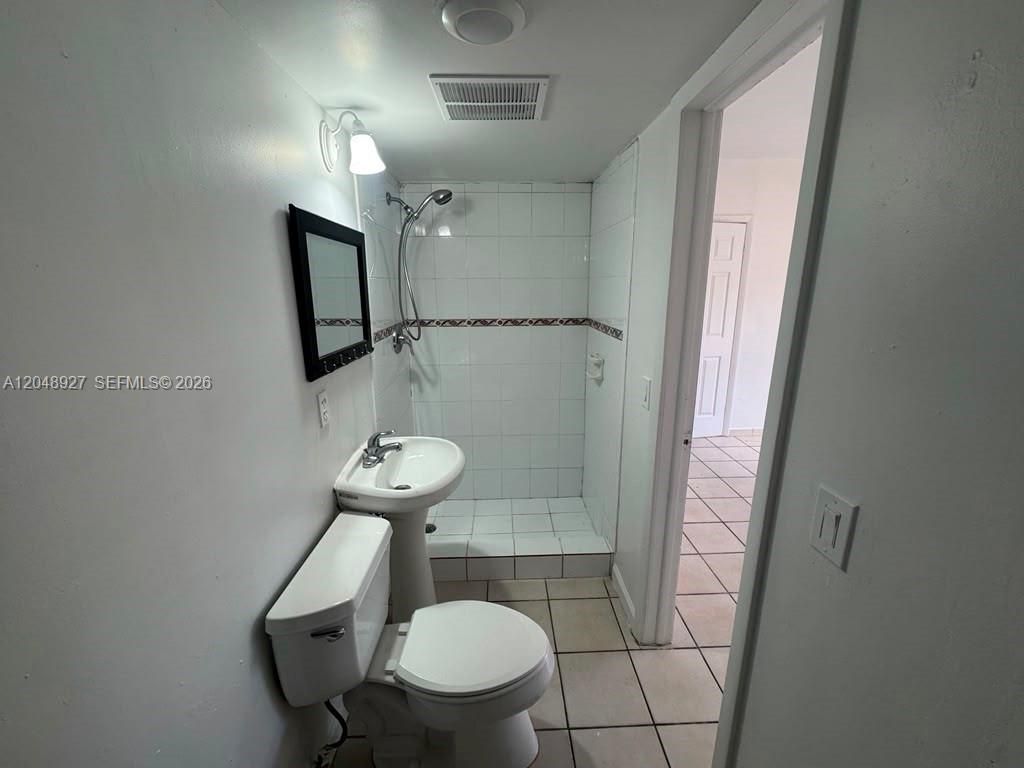 1236 NW 33rd Ave , Unit 1, Miami, FL 33125 Photo
