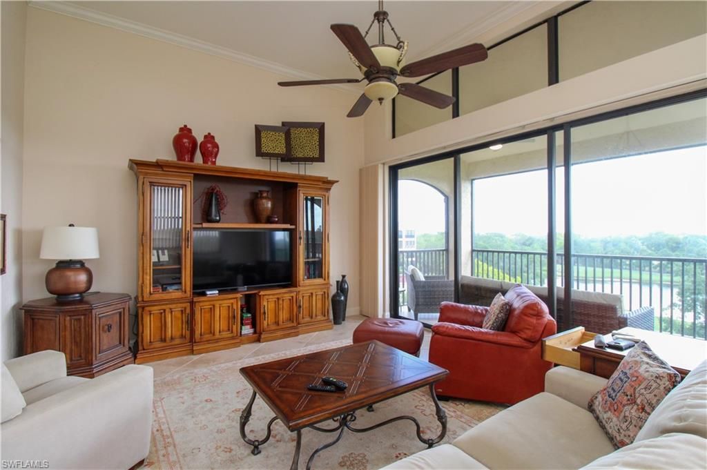 7024 Pelican Bay Blvd, Unit F-504, Naples, FL 34108 Photo