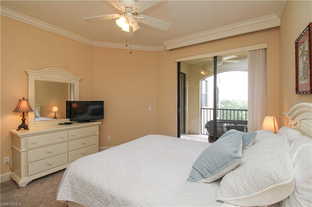 7024 Pelican Bay Blvd, Unit F-504, Naples, FL 34108 Photo