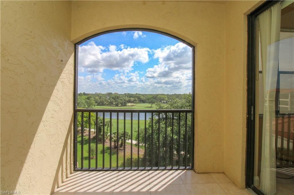 7024 Pelican Bay Blvd, Unit F-504, Naples, FL 34108 Photo