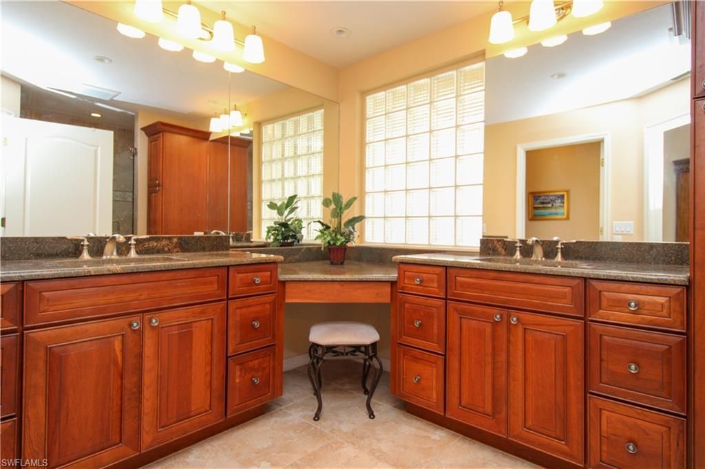 7024 Pelican Bay Blvd, Unit F-504, Naples, FL 34108 Photo