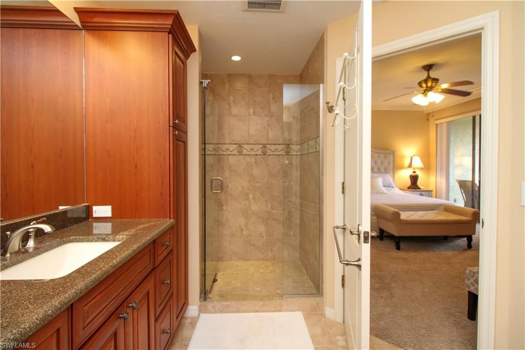 7024 Pelican Bay Blvd, Unit F-504, Naples, FL 34108 Photo