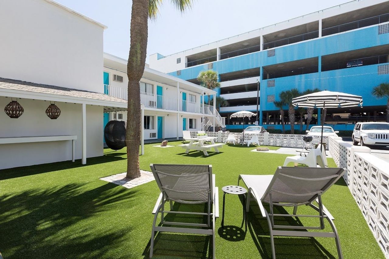 1500 S Ocean Blvd. Photo 19