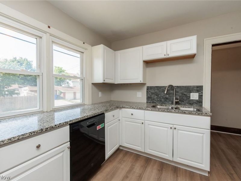 3534 W 123rd Street, Cleveland, OH 44111 Photo 13