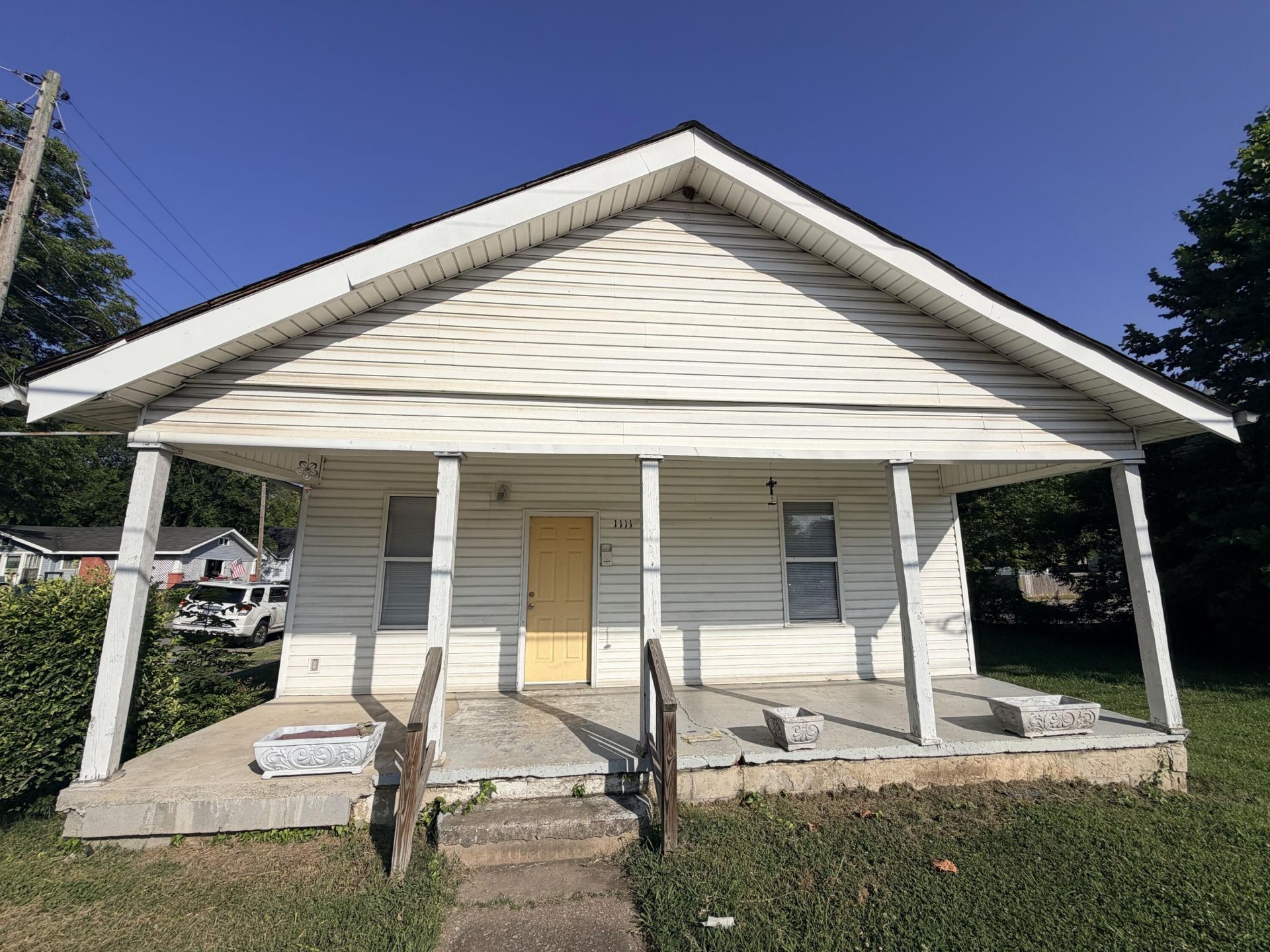 1111 S Willow Street, Chattanooga, TN 37404 Main Photo