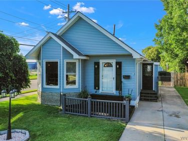 2 Ladner Avenue, Buffalo, NY 14220