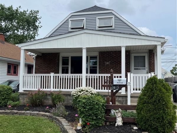 381 Tremont Avenue , Buffalo, NY 14217