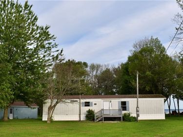 20551 S Shore Road, Three Mile Bay, NY 13693