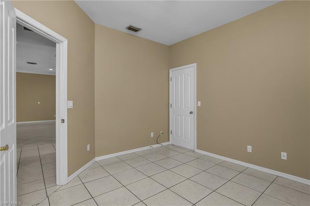 11082 Lakeland Cir , Fort Myers, FL 33913 Photo