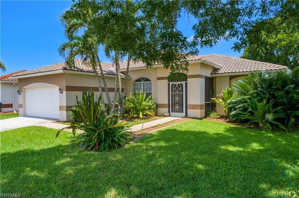 11082 Lakeland Cir , Fort Myers, FL 33913 Photo