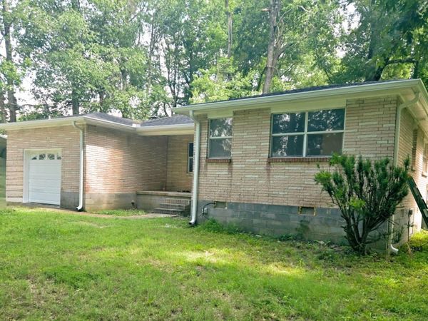 2262 Pleasant View Rd , Pleasant View, TN 37146
