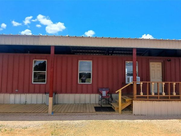 937 CR 305 CTR , Rockdale, TX 76567