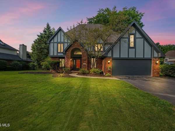 426 Rutledge Court, Perrysburg, OH 43551