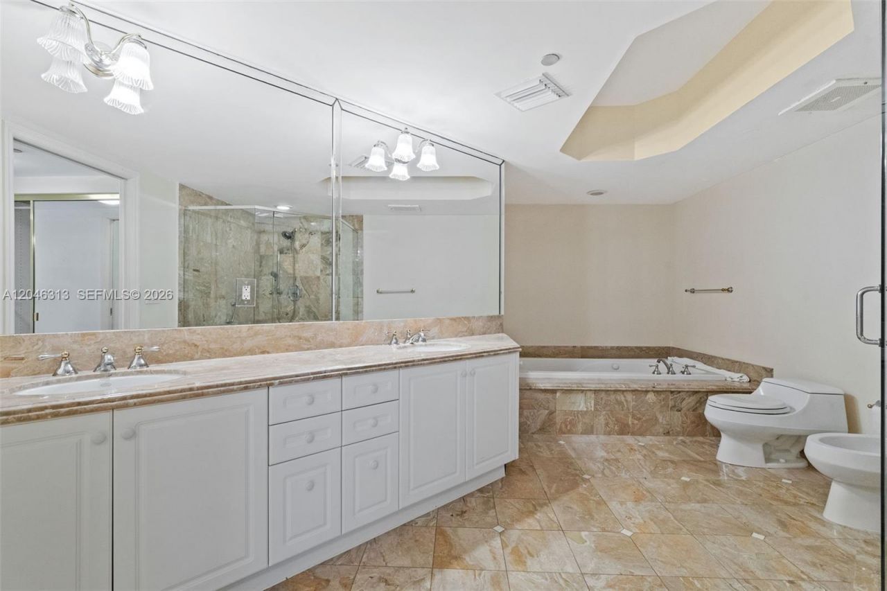 9595 Collins Ave , Unit N3-D, Surfside, FL 33154 Photo