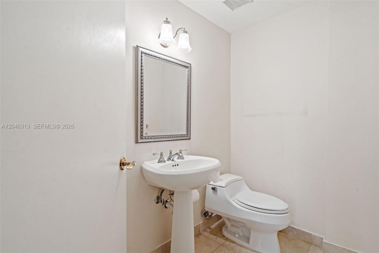 9595 Collins Ave , Unit N3-D, Surfside, FL 33154 Photo
