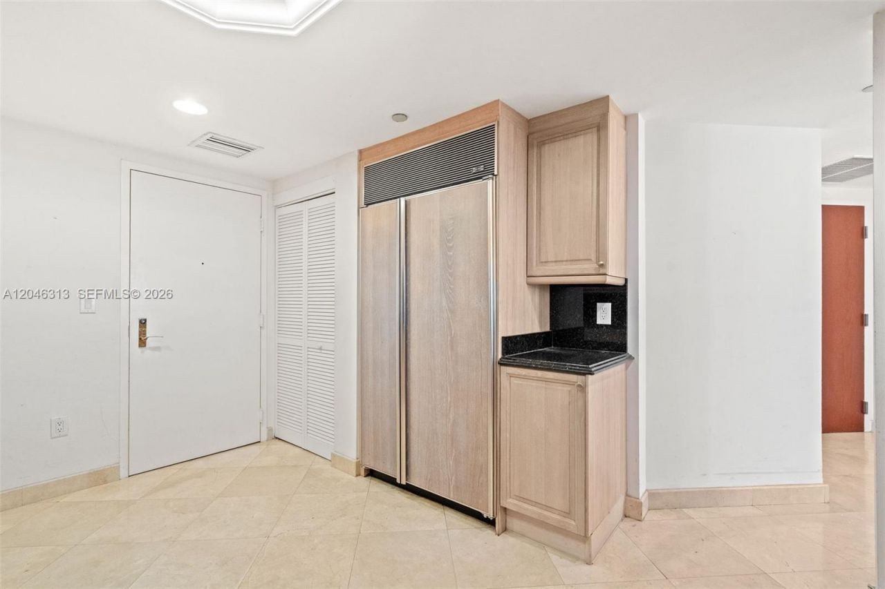 9595 Collins Ave , Unit N3-D, Surfside, FL 33154 Photo